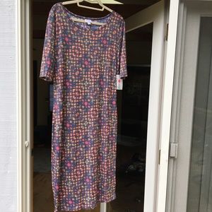 🌟LuLaRoe "Julia" Dress🌟